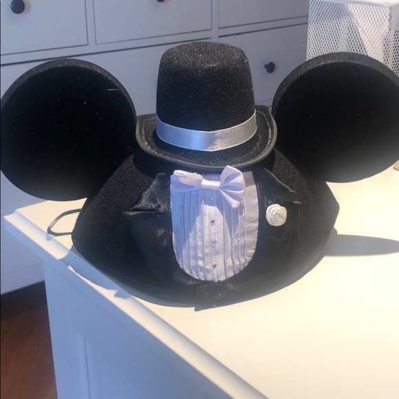 Accessories - Mickey Groom hat Accessories - Mickey Groom hat